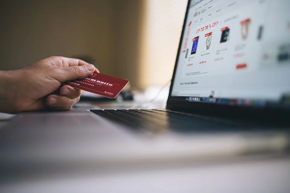 Descubra quais os impostos cobrados de um e-commerce!