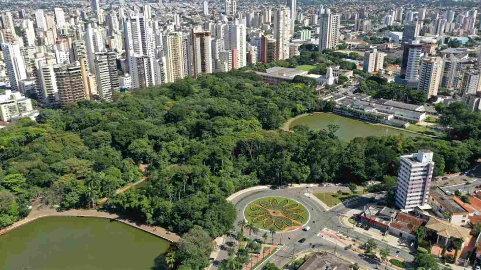 Saiba tudo sobre a Abertura de Empresa em Goiás. Conheça os benefícios e desafios de empreender neste estado promissor.