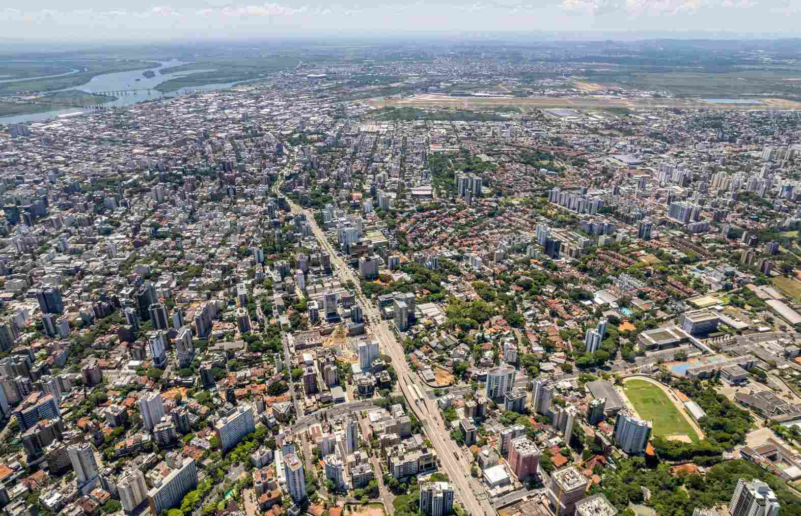 Veja como funciona a abertura de empresa em Porto Alegre, quais são as oportunidades e vantagens de fazer.