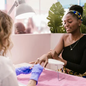 Contabilidade para Salão de Beleza: O Que É e Como Funciona