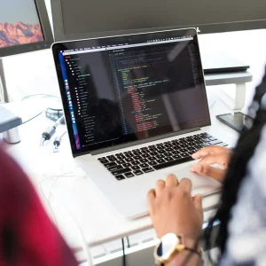 Como Montar uma Empresa para Desenvolvedor com Pouco Dinheiro