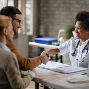 Você sabe quando contratar uma consultoria para a sua clínica ou hospital? Guia completo